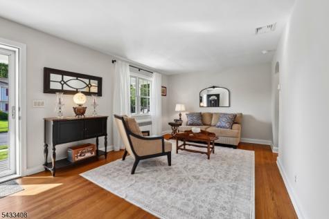 208 Wyoming Street Westfield NJ 07090
