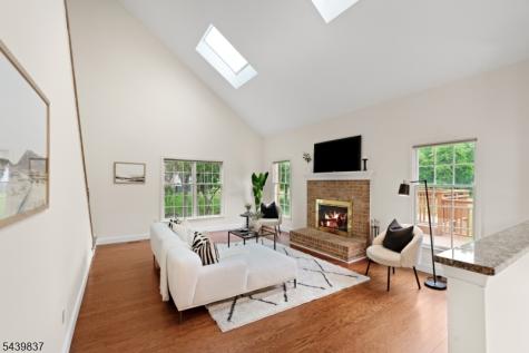 18 Montfort Drive Montgomery NJ 08502