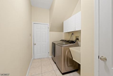 18 Montfort Drive Montgomery NJ 08502