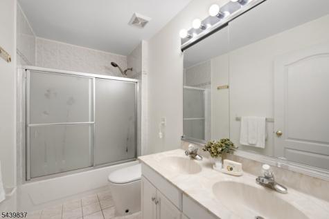 18 Montfort Drive Montgomery NJ 08502