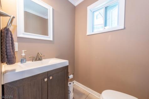 24 Simpson Avenue Parsippany-troy Hills NJ 07878