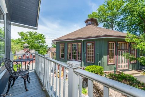 24 Simpson Avenue Parsippany-troy Hills NJ 07878