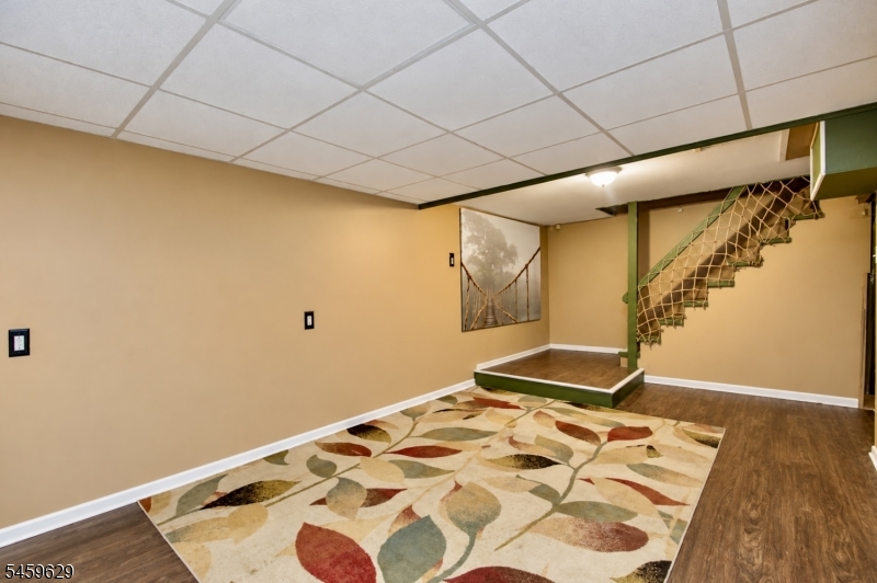 279 Prospect Point Road Jefferson NJ 07849