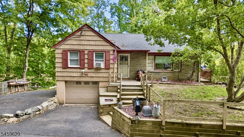 279 Prospect Point Road Jefferson NJ 07849
