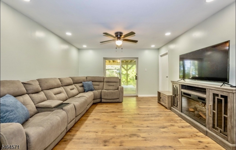 6 Upper Notch Road Vernon NJ 07461