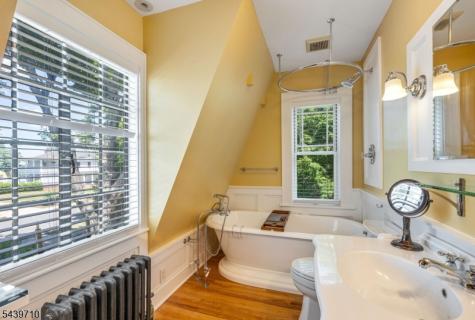 10 Cedar Street Bernards NJ 07920