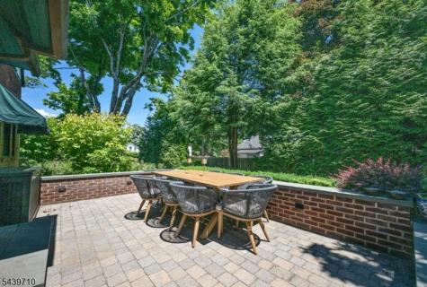 10 Cedar Street Bernards NJ 07920