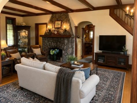 10 Cedar Street Bernards NJ 07920