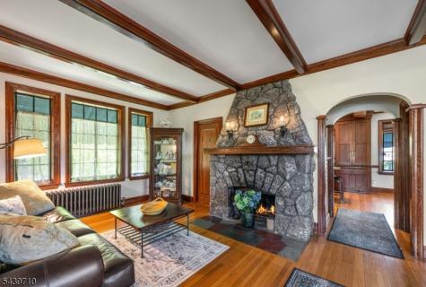 10 Cedar Street Bernards NJ 07920