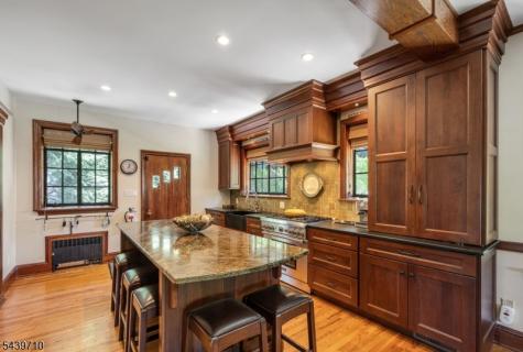 10 Cedar Street Bernards NJ 07920