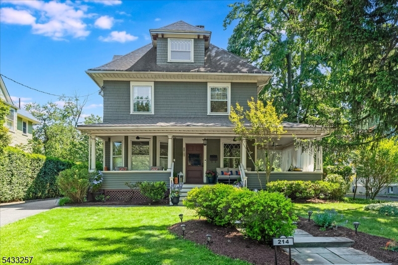 214 Lorraine Avenue Montclair NJ 07043