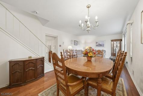 32 Crestwood Avenue Nutley NJ 07110