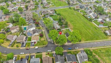 32 Crestwood Avenue Nutley NJ 07110
