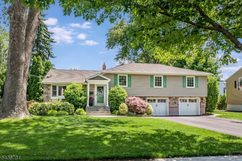 169 Hillman Avenue Glen Rock NJ 07452