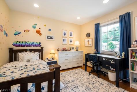 169 Hillman Avenue Glen Rock NJ 07452
