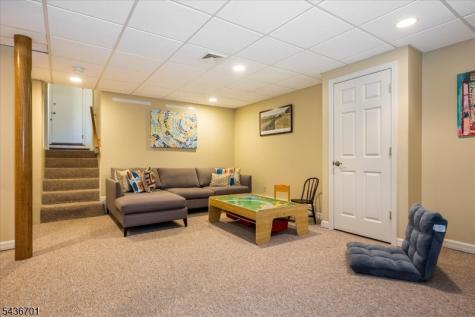 169 Hillman Avenue Glen Rock NJ 07452