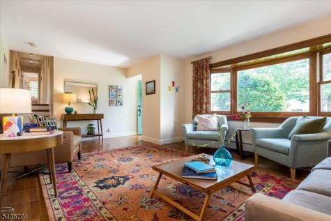 169 Hillman Avenue Glen Rock NJ 07452