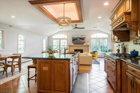 169 Hillman Avenue Glen Rock NJ 07452
