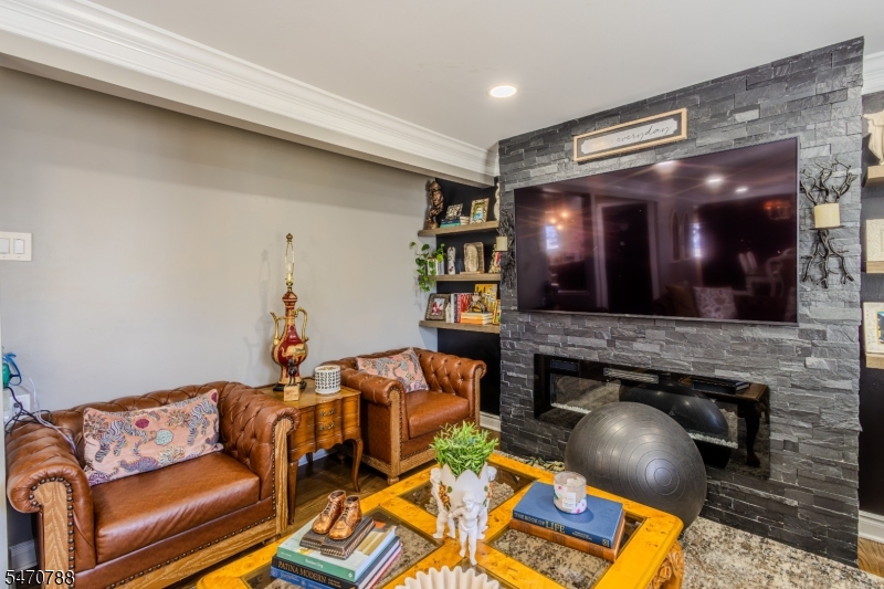 26 Dartmouth Avenue Woodbridge NJ 07001