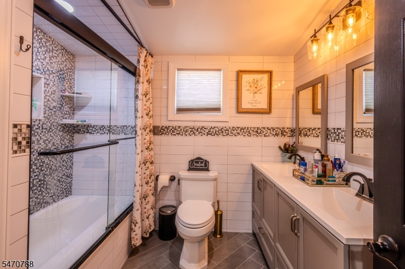 26 Dartmouth Avenue Woodbridge NJ 07001