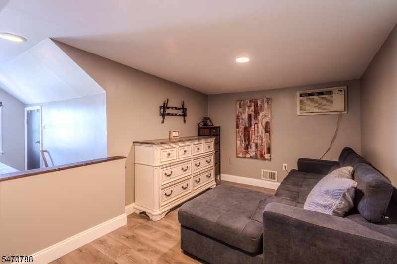 26 Dartmouth Avenue Woodbridge NJ 07001