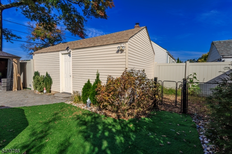26 Dartmouth Avenue Woodbridge NJ 07001
