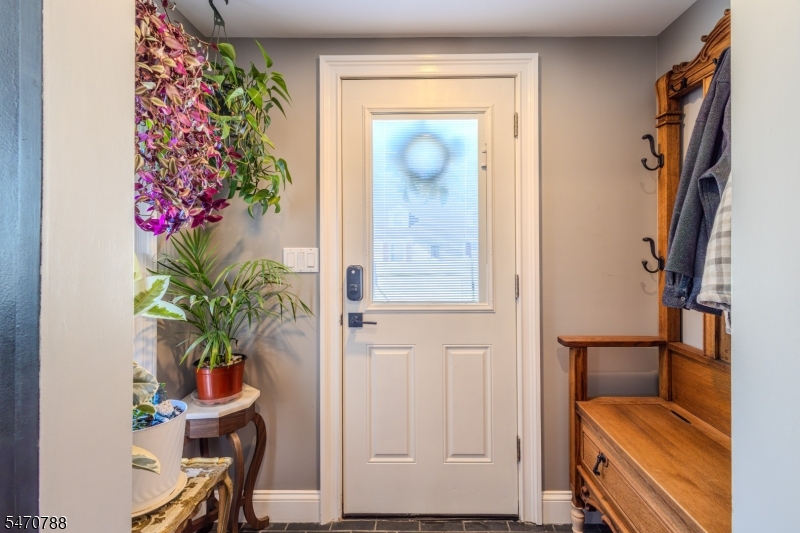 26 Dartmouth Avenue Woodbridge NJ 07001
