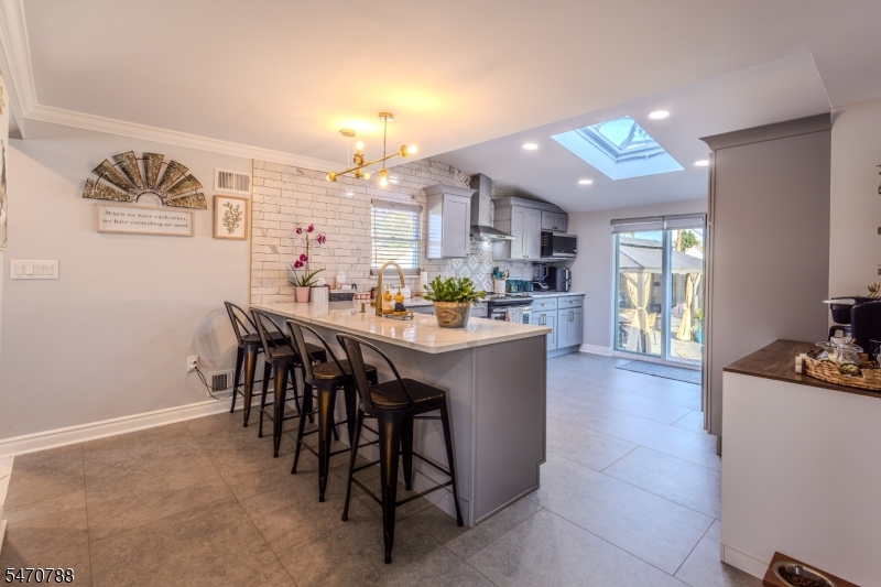 26 Dartmouth Avenue Woodbridge NJ 07001