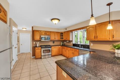 534 Berrywood Lane Bridgewater NJ 08807