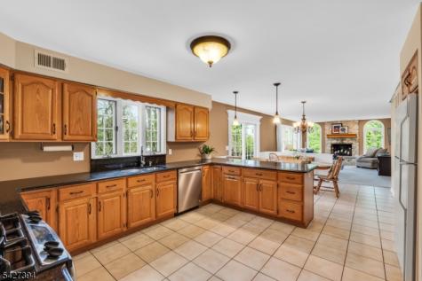 534 Berrywood Lane Bridgewater NJ 08807