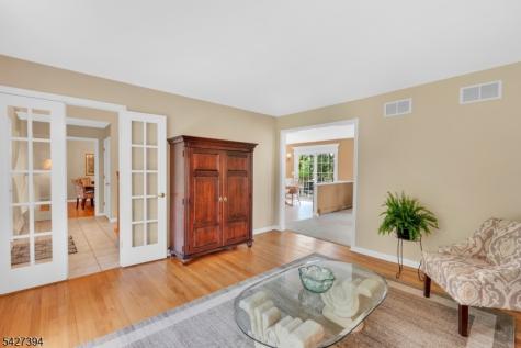 534 Berrywood Lane Bridgewater NJ 08807