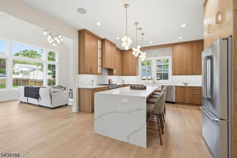 20 Hampton Terrace Livingston NJ 07039