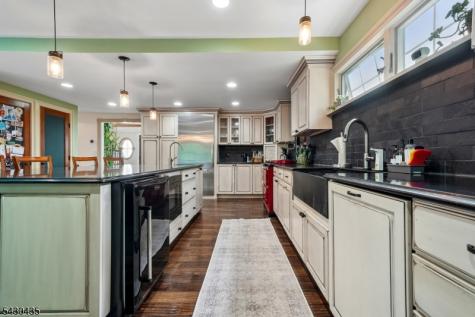 73 The Fairway Cedar Grove NJ 07009