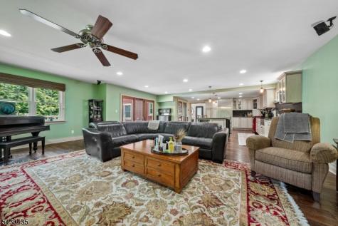73 The Fairway Cedar Grove NJ 07009
