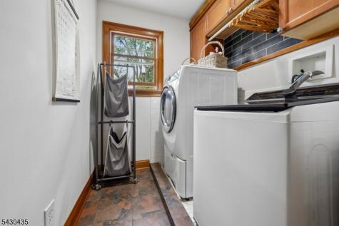 73 The Fairway Cedar Grove NJ 07009