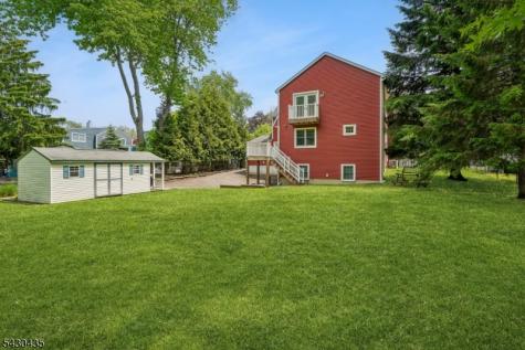 73 The Fairway Cedar Grove NJ 07009