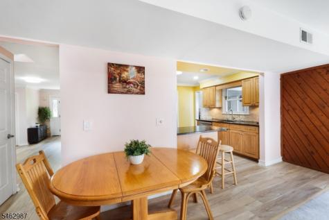 24 Fleetwood Drive Rockaway NJ 07866