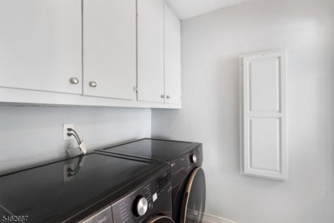 24 Fleetwood Drive Rockaway NJ 07866