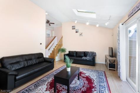24 Fleetwood Drive Rockaway NJ 07866