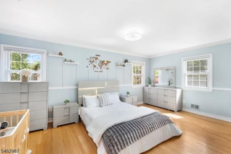 24 Fleetwood Drive Rockaway NJ 07866