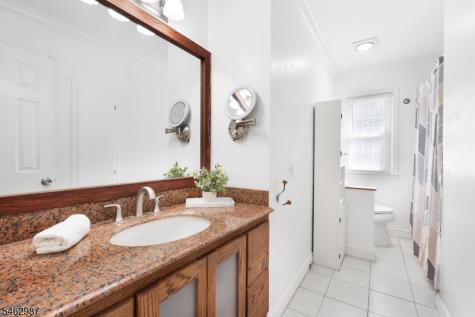 24 Fleetwood Drive Rockaway NJ 07866