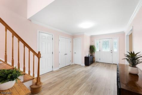 24 Fleetwood Drive Rockaway NJ 07866