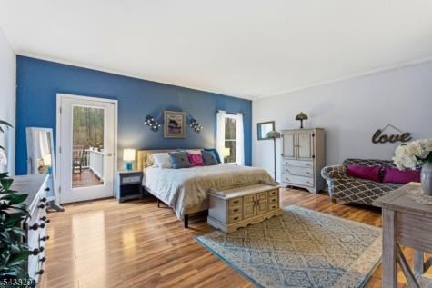 15 Mountainview Drive Green NJ 07821