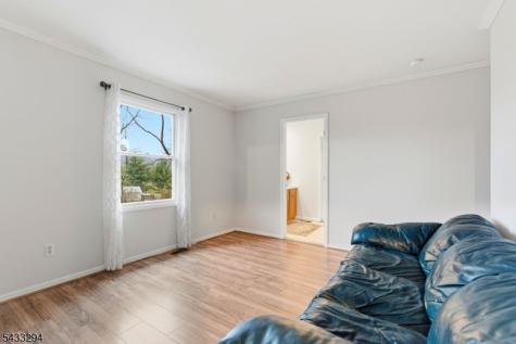 15 Mountainview Drive Green NJ 07821