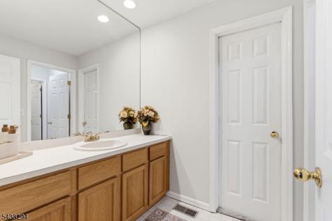 15 Mountainview Drive Green NJ 07821
