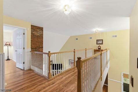 15 Mountainview Drive Green NJ 07821