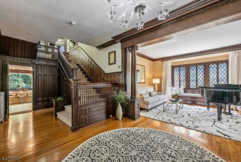 427 Spring Avenue Ridgewood Village NJ 07450