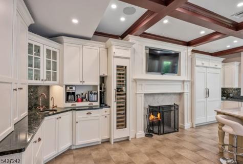 427 Spring Avenue Ridgewood Village NJ 07450
