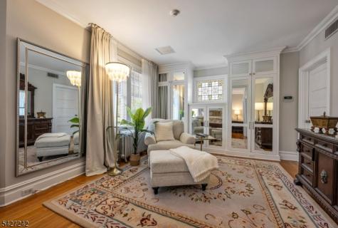 427 Spring Avenue Ridgewood Village NJ 07450