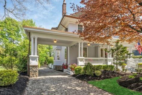 427 Spring Avenue Ridgewood Village NJ 07450